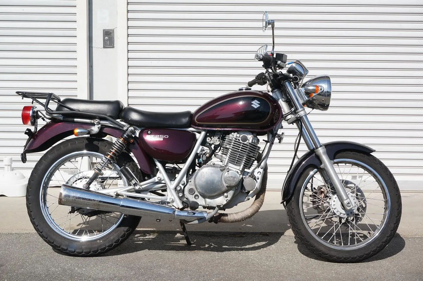 三重県松阪市のバイク販売店マーヴェリックカーズです‼️