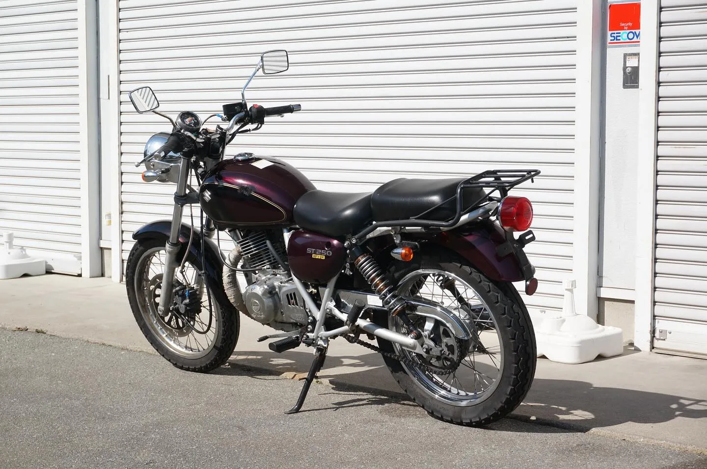 三重県松阪市のバイク販売店マーヴェリックカーズです‼️