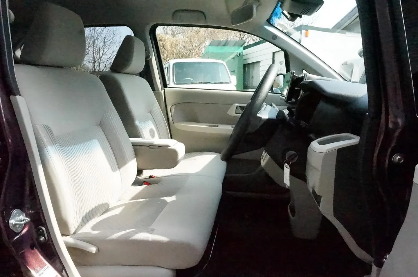 三重県松阪市の中古車販売店マーヴェリックカーズです‼️