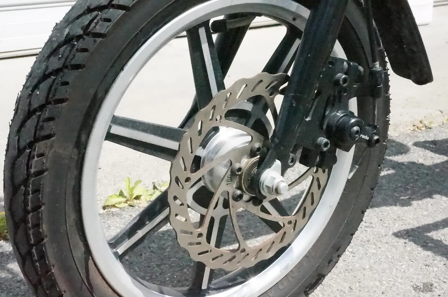 三重県松阪市のバイク販売店マーヴェリックカーズです‼️