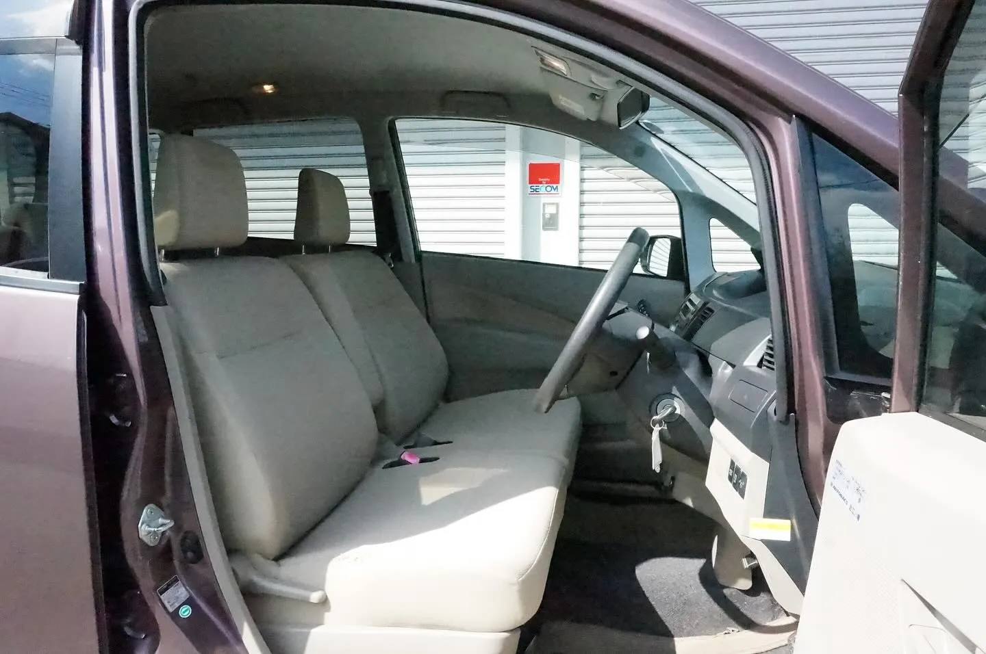 三重県松阪市の中古車販売店マーヴェリックカーズです‼️