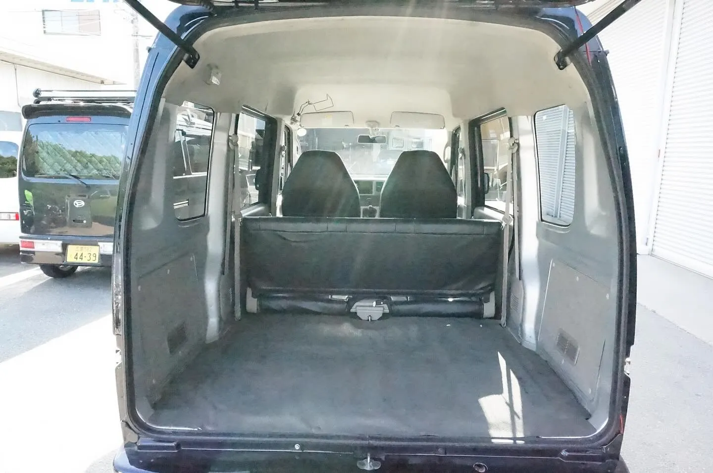 三重県松阪市の中古車販売店マーヴェリックカーズです‼️