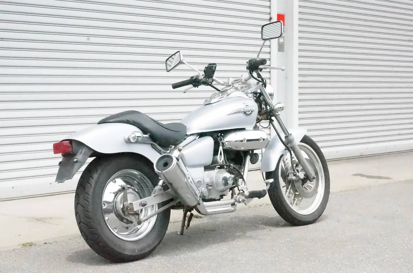 三重県松阪市のバイク販売店マーヴェリックカーズです‼️