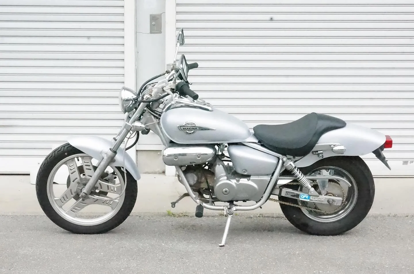 三重県松阪市のバイク販売店マーヴェリックカーズです‼️