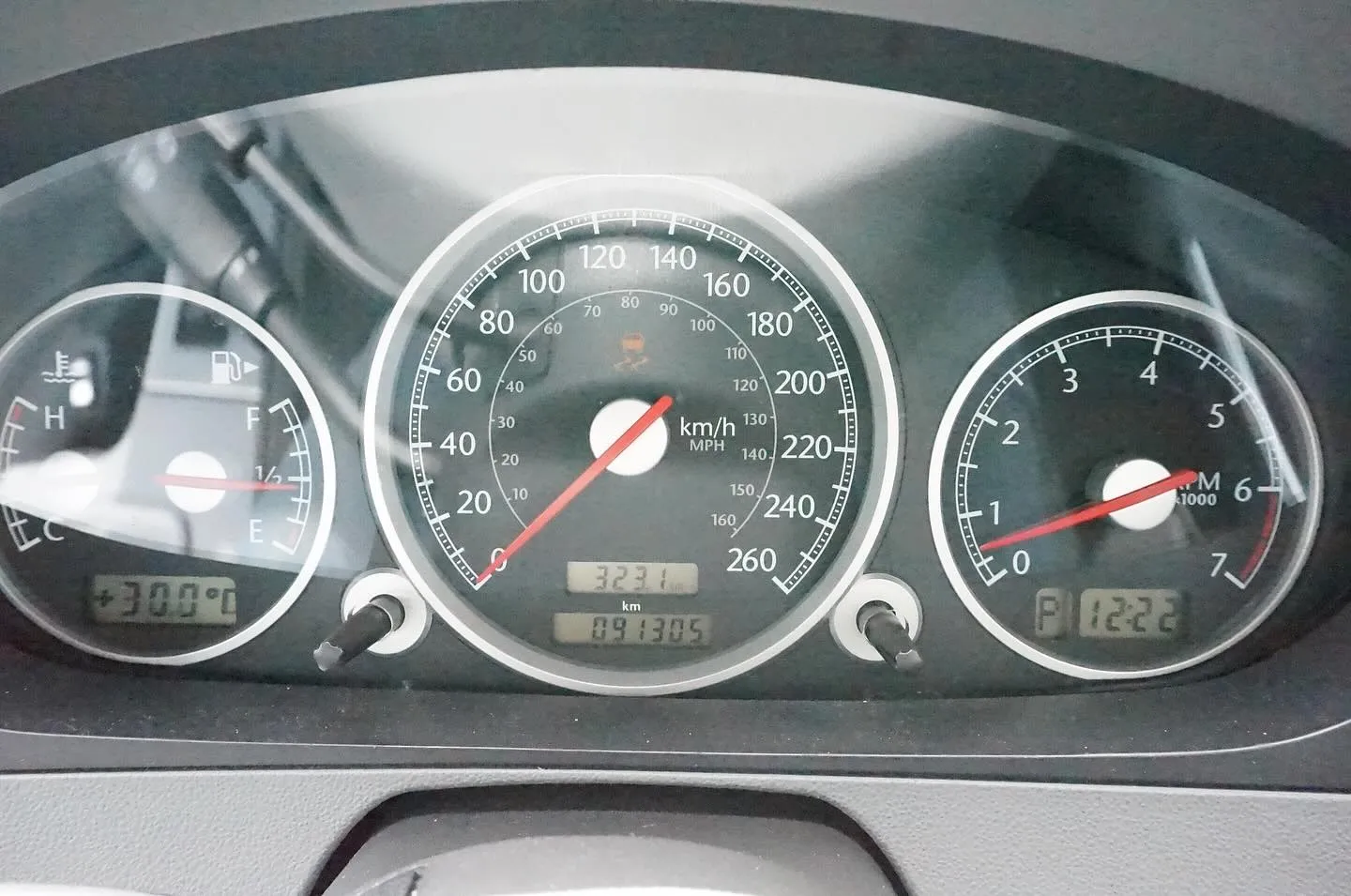 三重県松阪市の中古車販売店マーヴェリックカーズです‼️