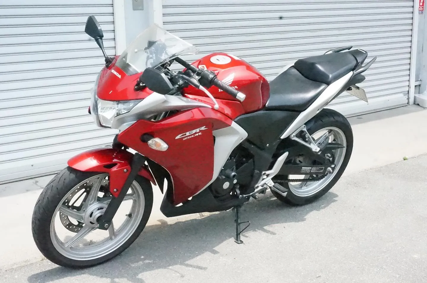 三重県松阪市のバイク販売店マーヴェリックカーズです‼️