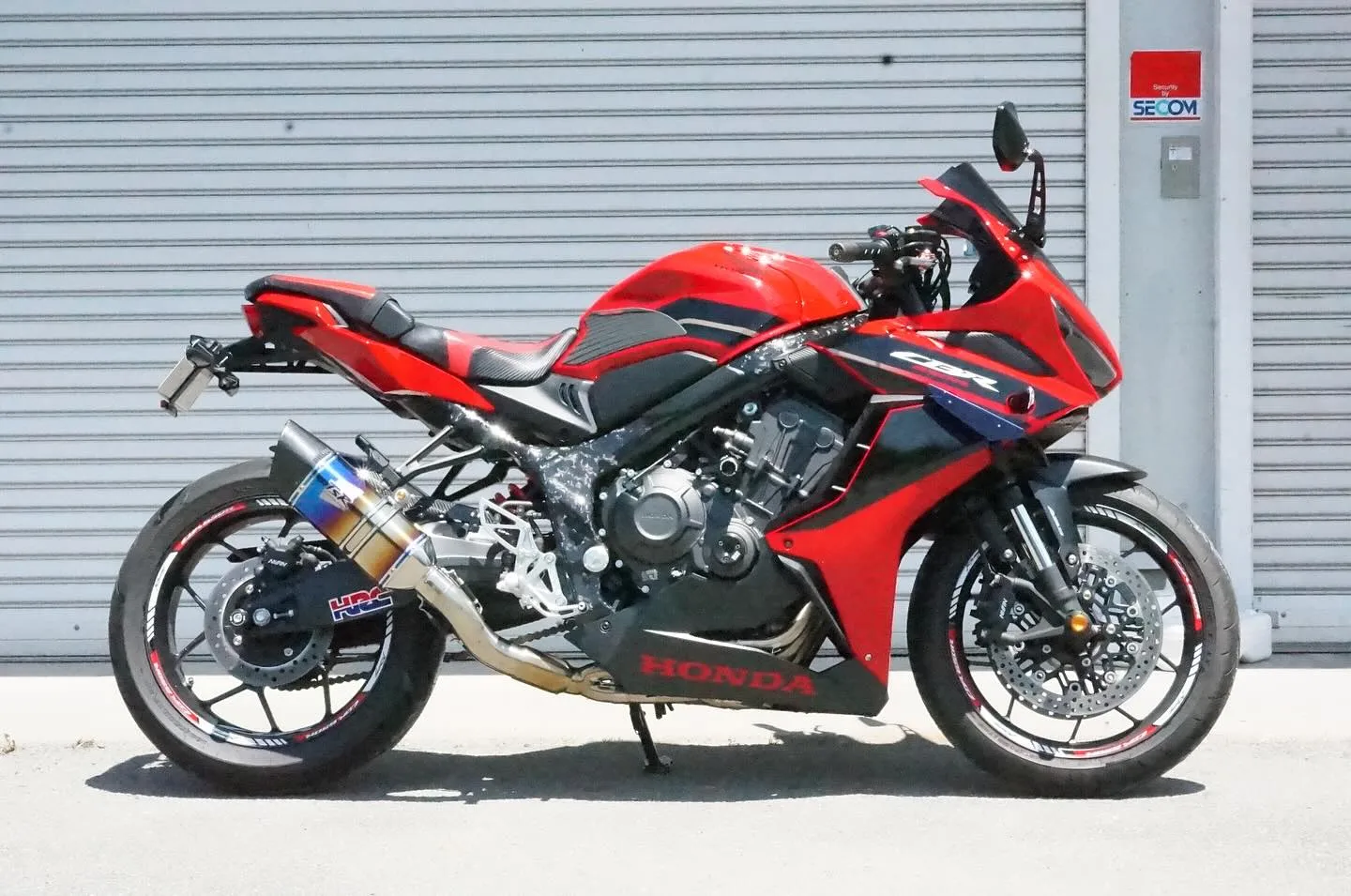 三重県松阪市のバイク販売店マーヴェリックカーズです‼️