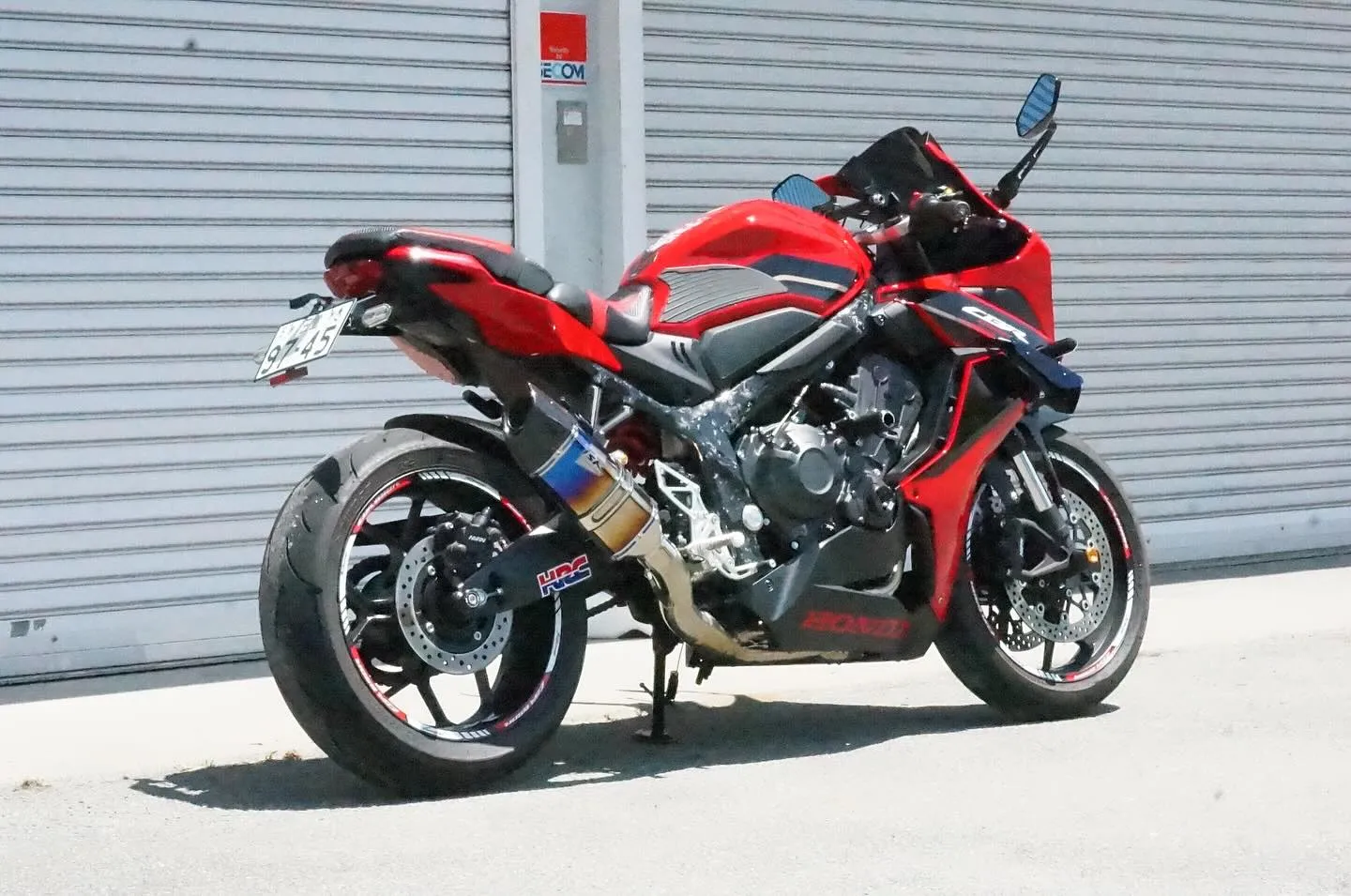 三重県松阪市のバイク販売店マーヴェリックカーズです‼️