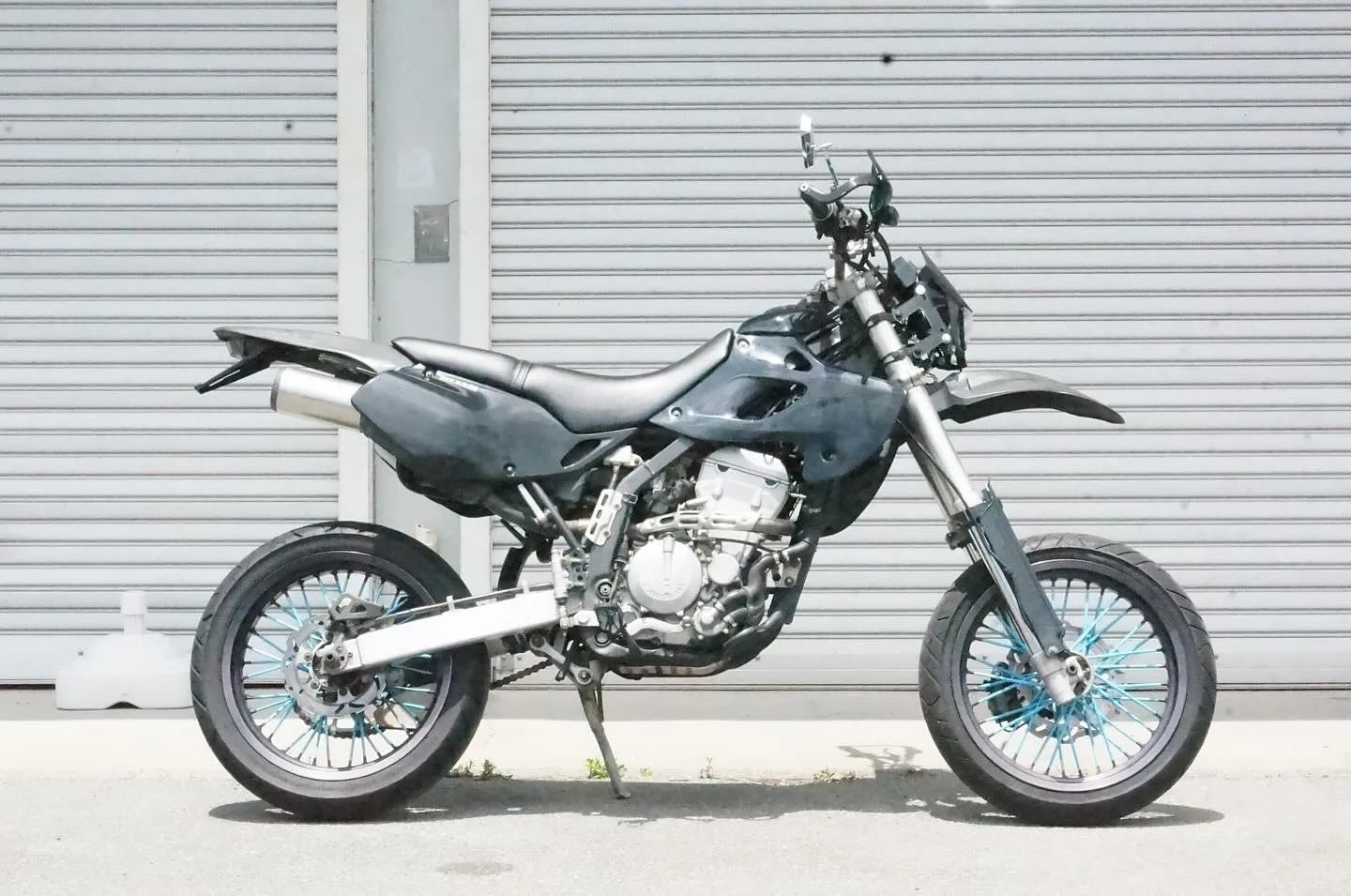 三重県松阪市のバイク販売店マーヴェリックカーズです‼️