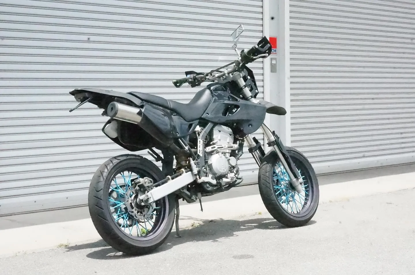 三重県松阪市のバイク販売店マーヴェリックカーズです‼️