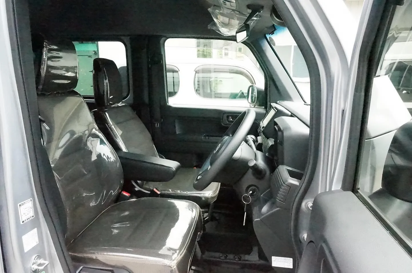 三重県松阪市の中古車販売店マーヴェリックカーズです‼️