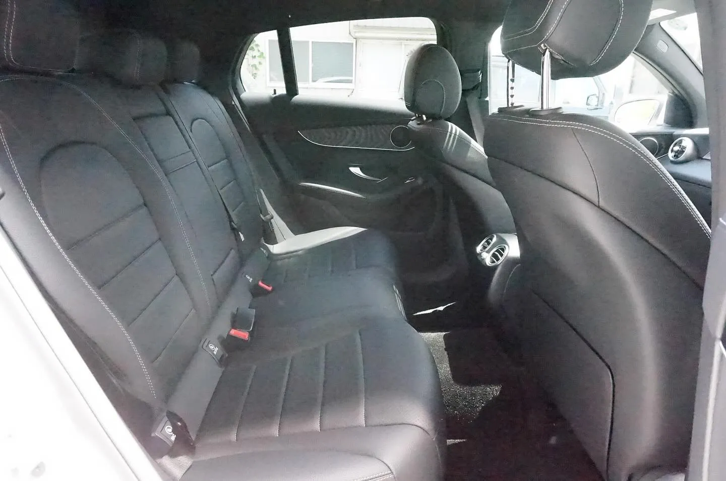 三重県松阪市の中古車販売店マーヴェリックカーズです‼️