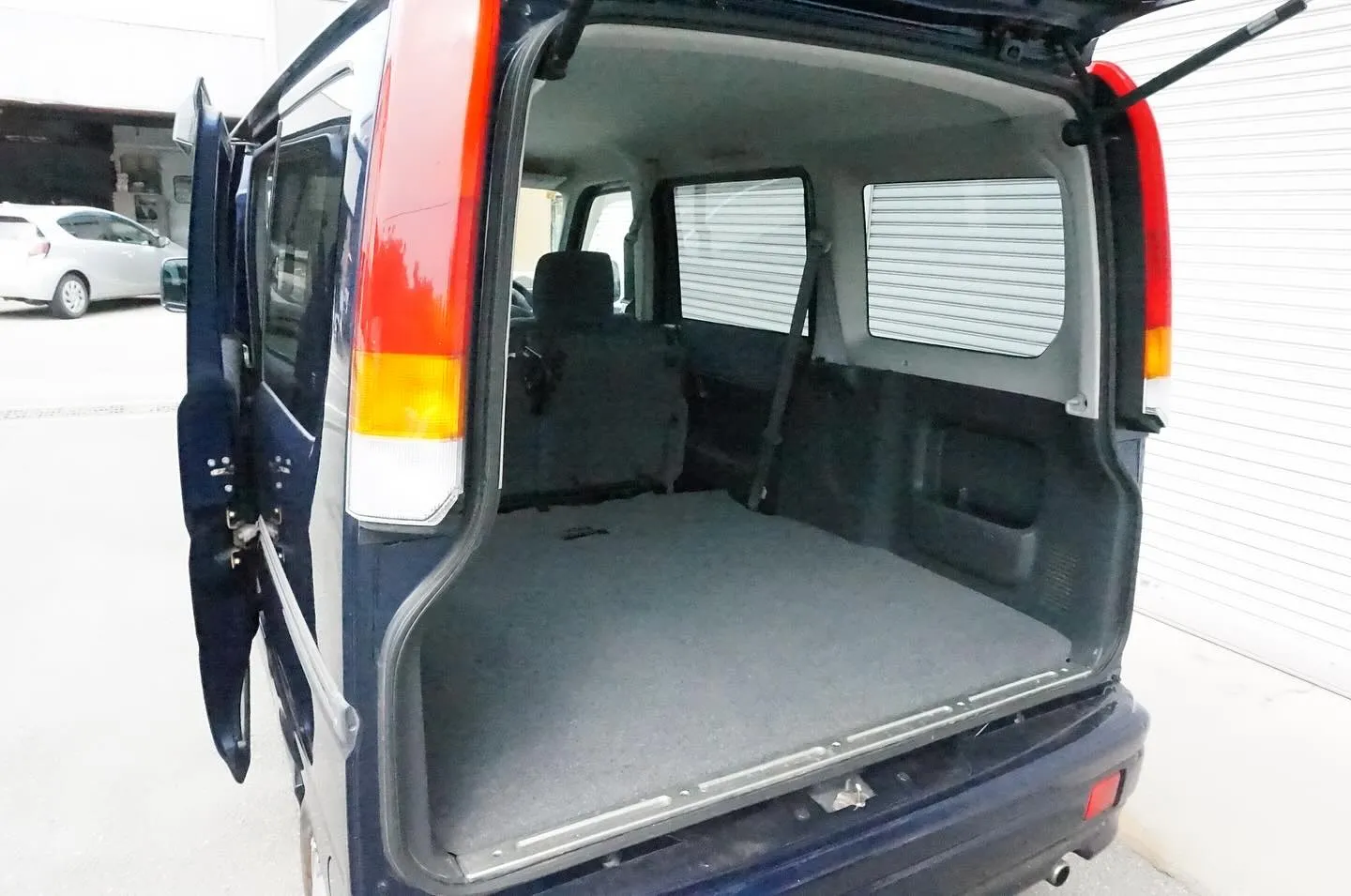 三重県松阪市のクルマ販売店マーヴェリックカーズです‼️