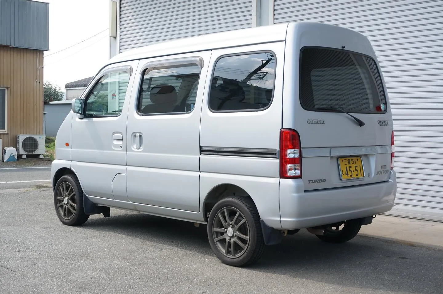 三重県松阪市のクルマ販売店マーヴェリックカーズです‼️