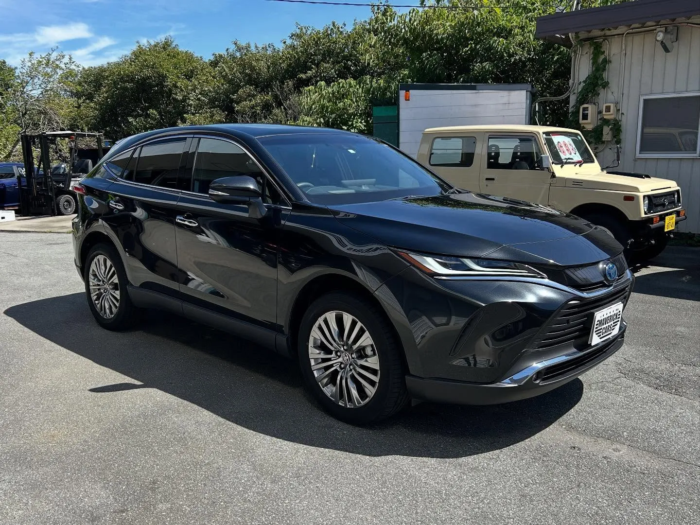 三重県松阪市のクルマ販売店マーヴェリックカーズです‼️