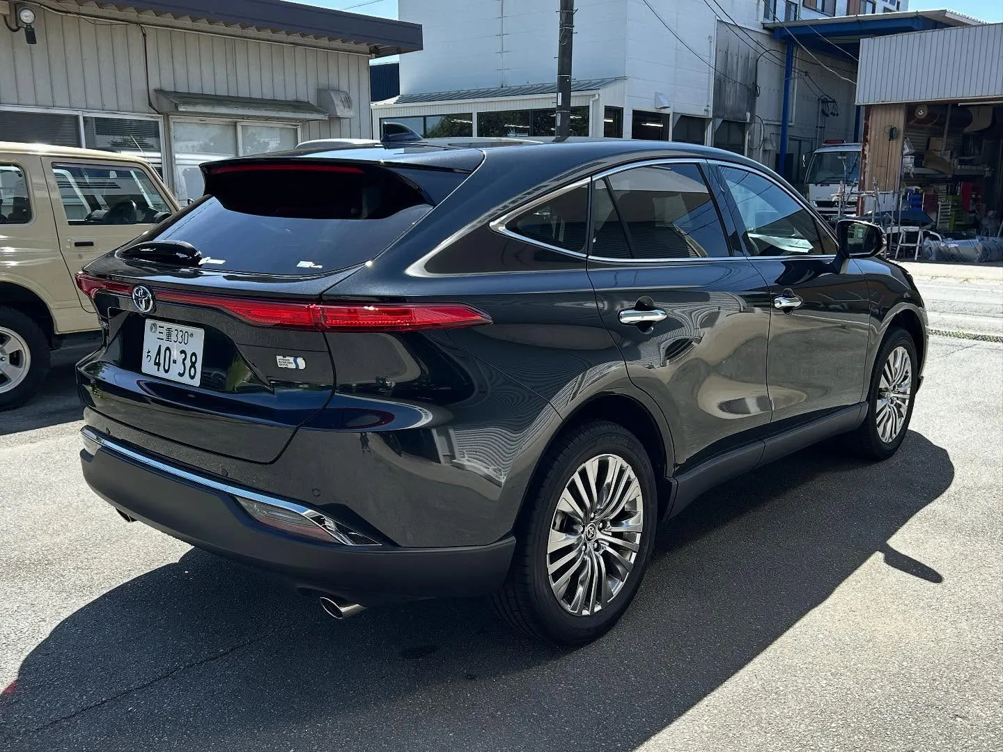 三重県松阪市のクルマ販売店マーヴェリックカーズです‼️