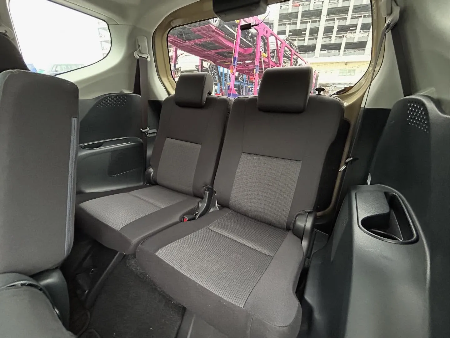 三重県松阪市のクルマ販売店マーヴェリックカーズです‼️