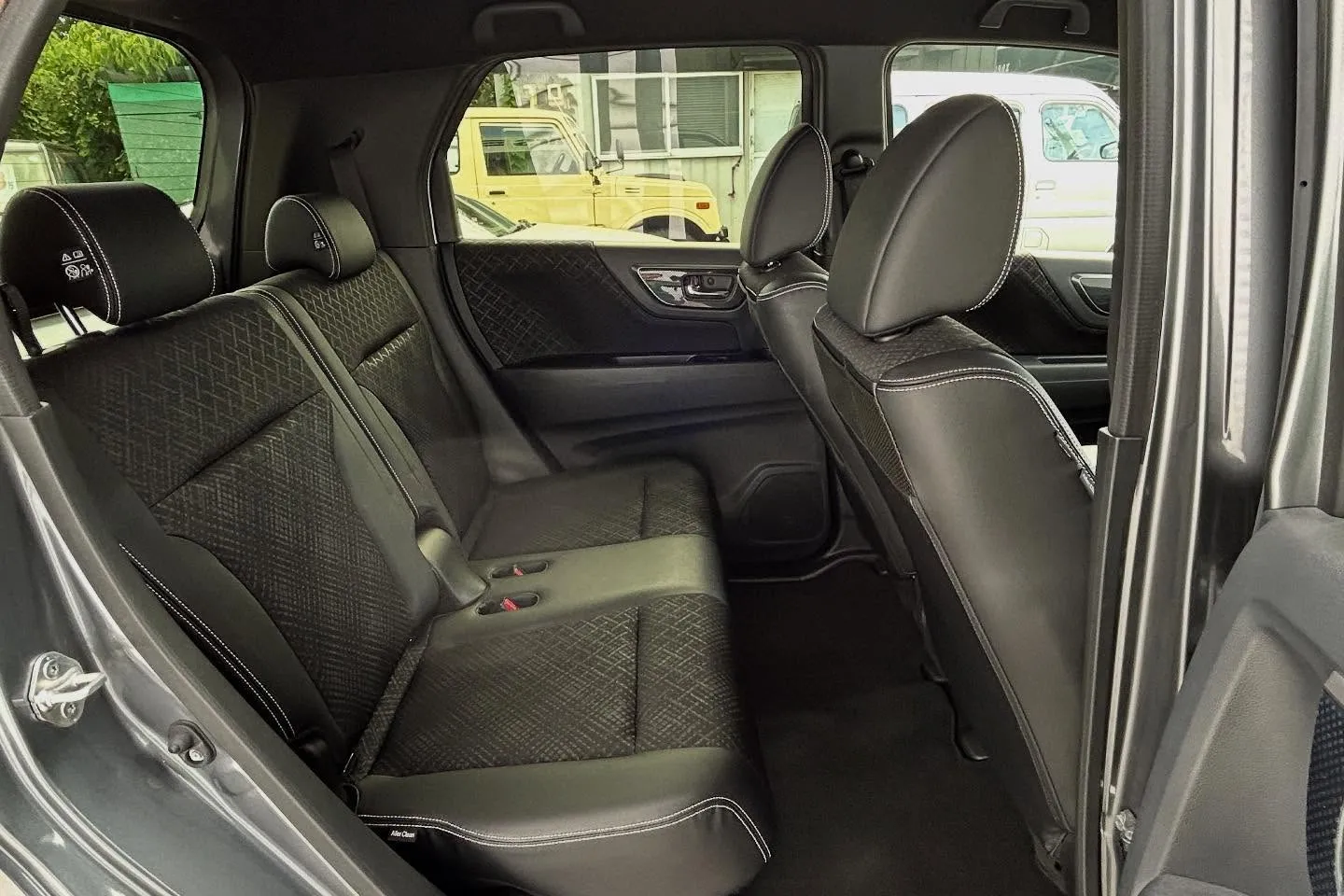 三重県松阪市の中古車販売店マーヴェリックカーズです‼️