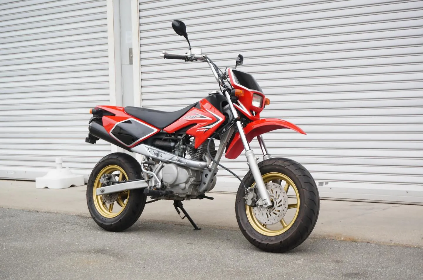 三重県松阪市のバイク販売店マーヴェリックカーズです‼️