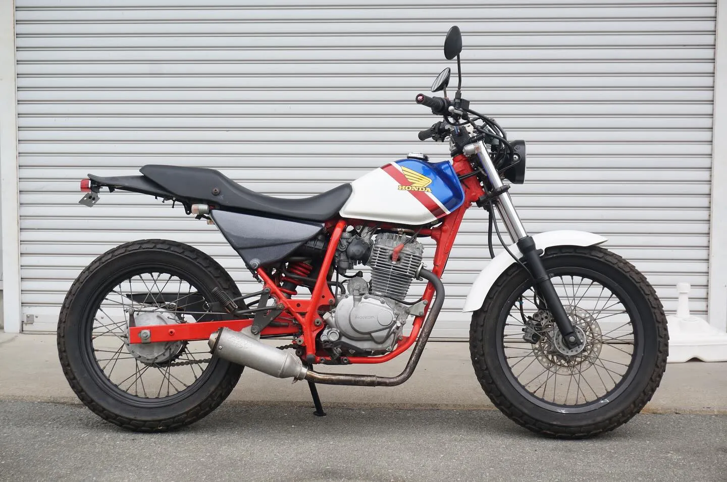 三重県松阪市のバイク販売店マーヴェリックカーズです‼️