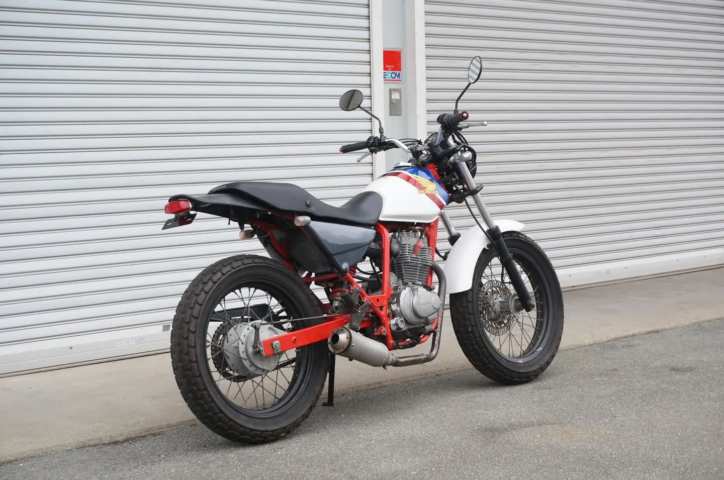 三重県松阪市のバイク販売店マーヴェリックカーズです‼️