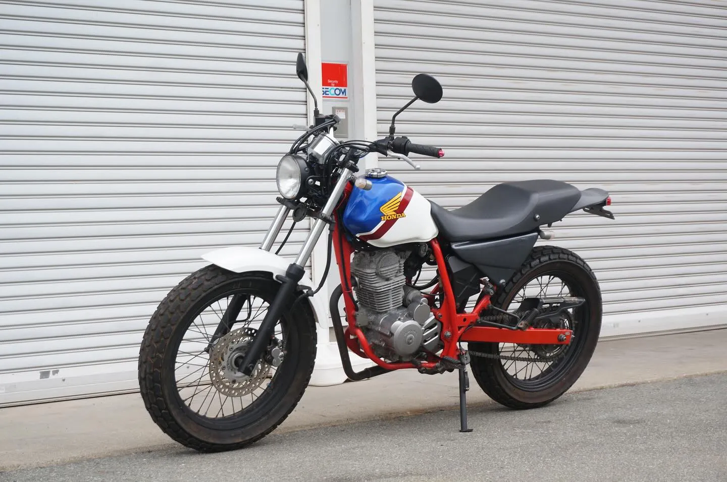 三重県松阪市のバイク販売店マーヴェリックカーズです‼️