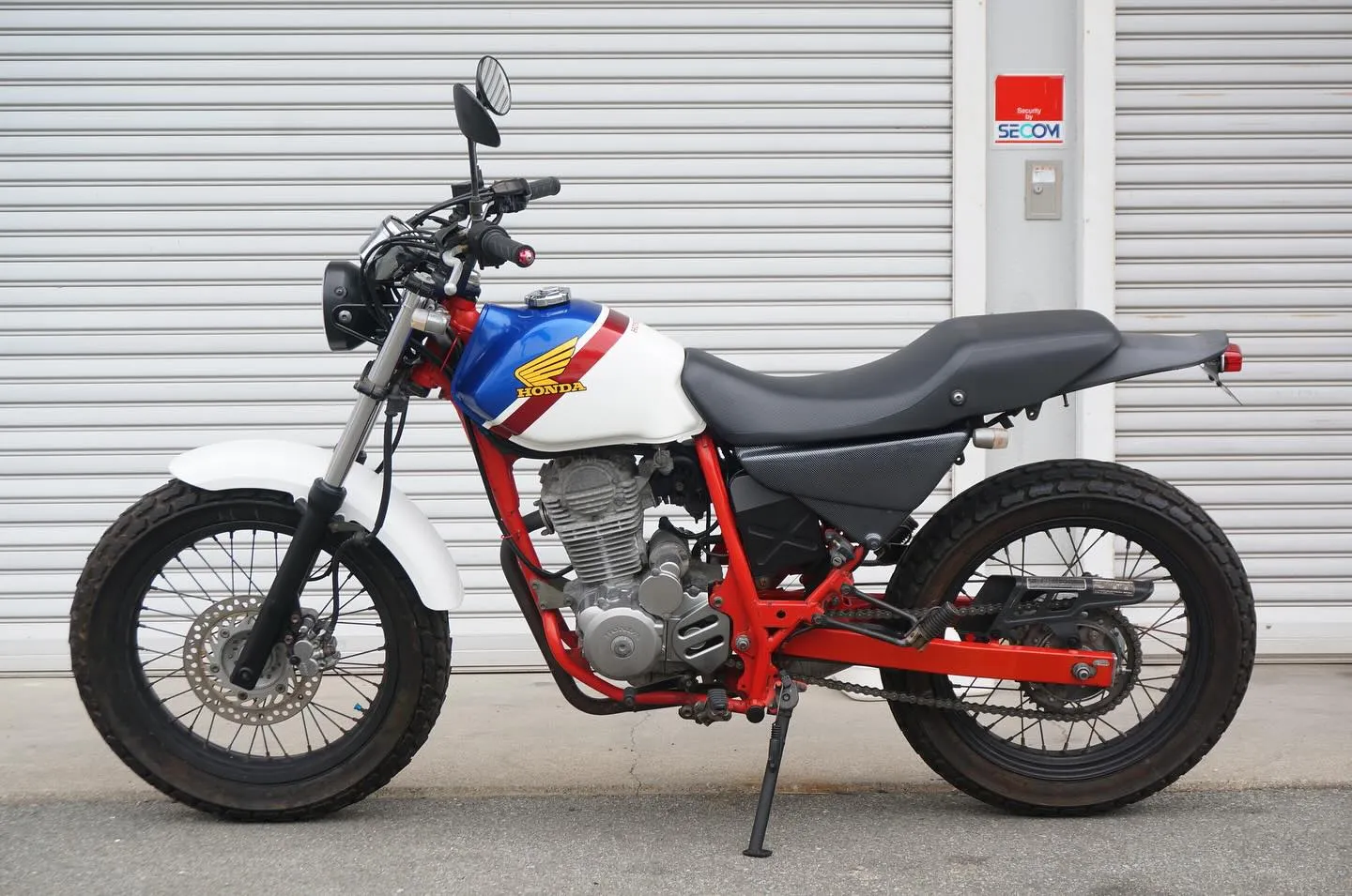 三重県松阪市のバイク販売店マーヴェリックカーズです‼️