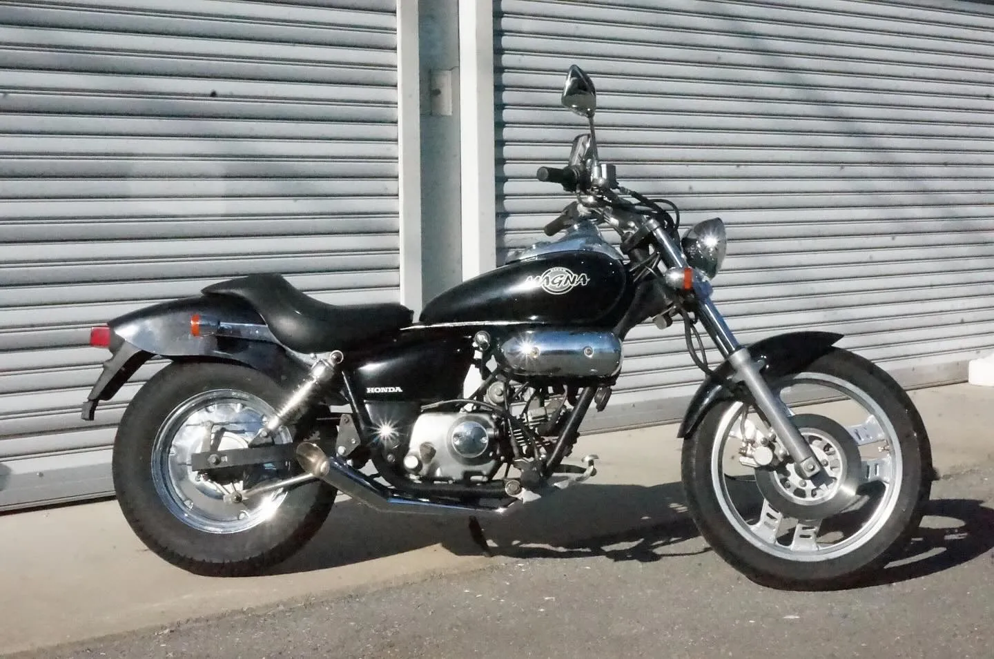 三重県松阪市のバイク販売店マーヴェリックカーズです‼️