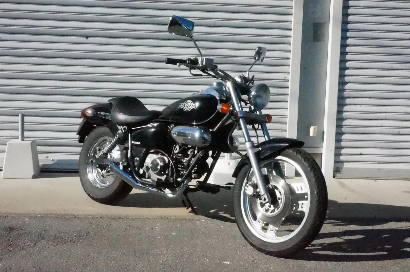 三重県松阪市のバイク販売店マーヴェリックカーズです‼️