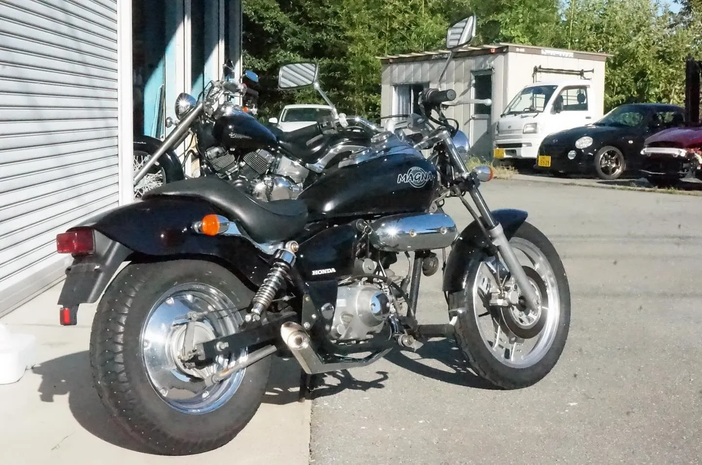 三重県松阪市のバイク販売店マーヴェリックカーズです‼️