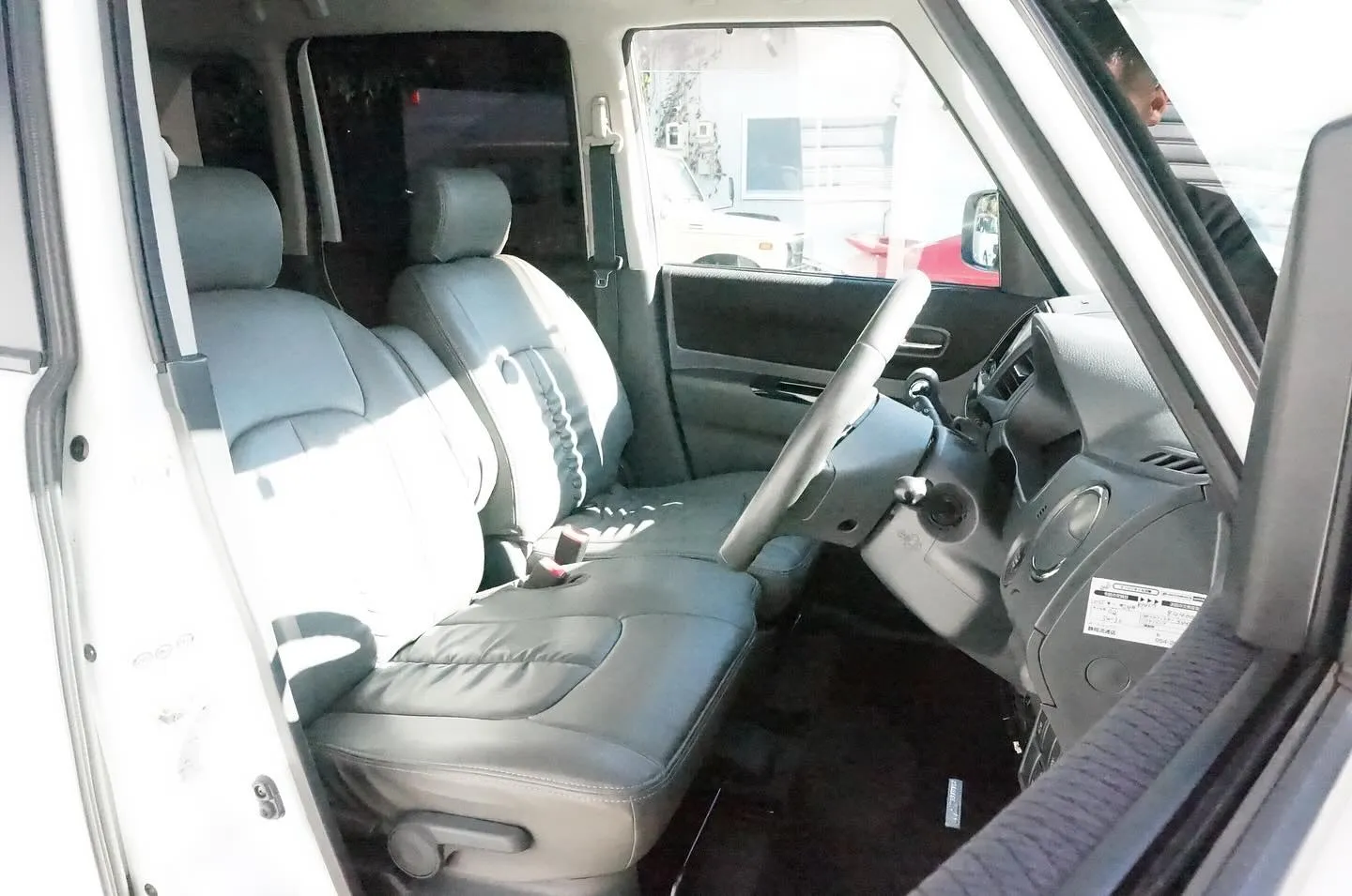 三重県松阪市の中古車販売店マーヴェリックカーズです‼️