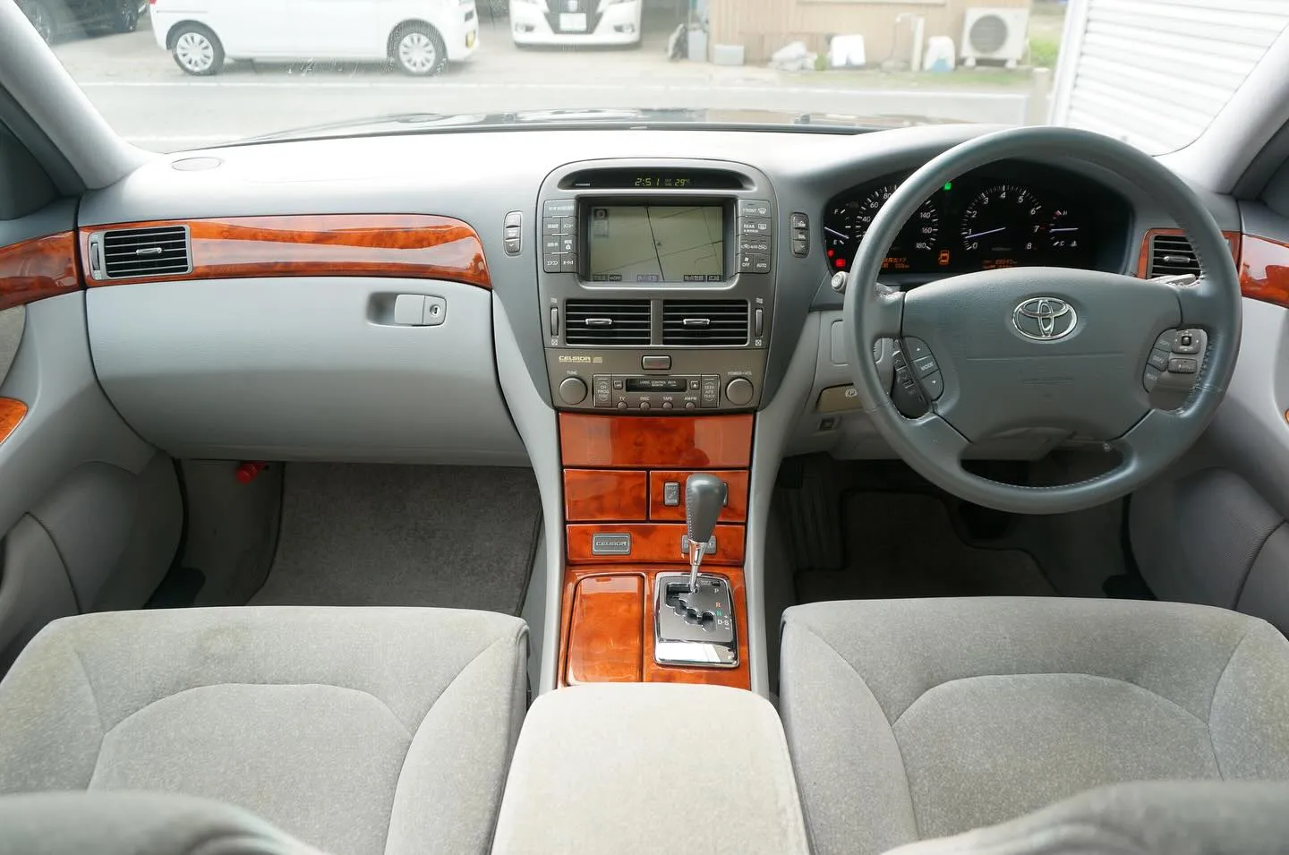 三重県松阪市の中古車販売店マーヴェリックカーズです‼️