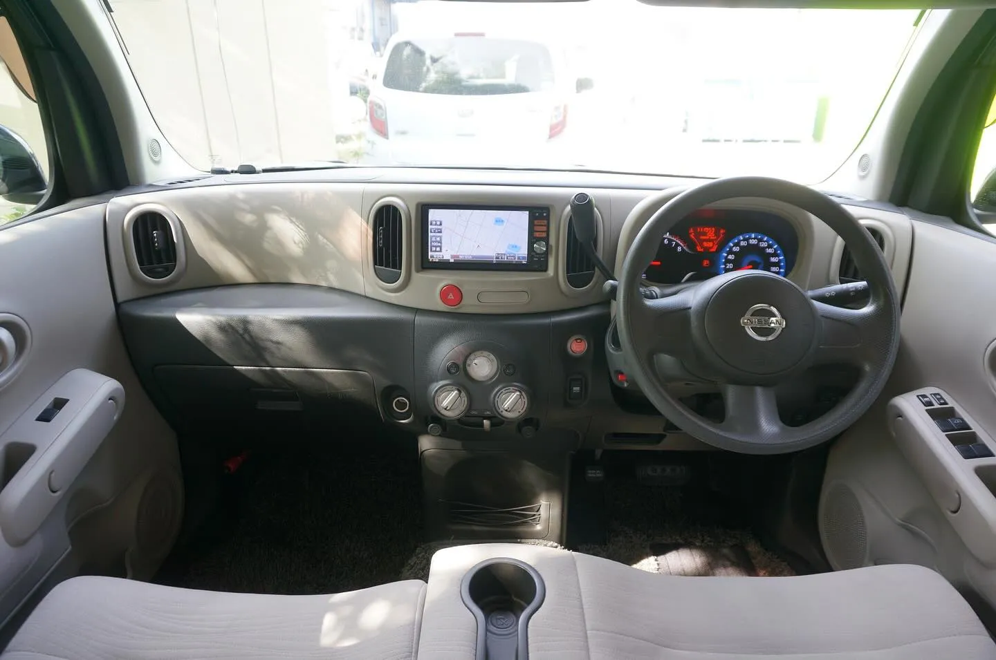 三重県松阪市の中古車販売店マーヴェリックカーズです‼️