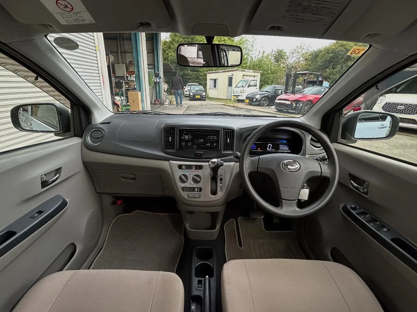 三重県松阪市の中古車販売店マーヴェリックカーズです‼️