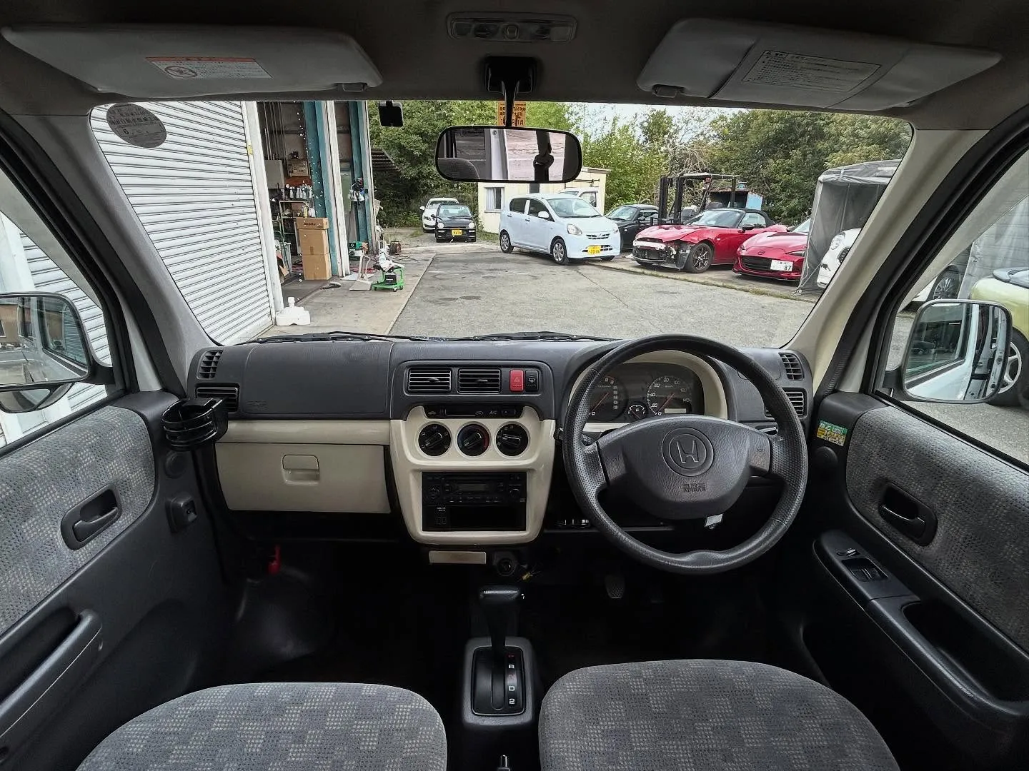 三重県松阪市の中古車販売店マーヴェリックカーズです‼️
