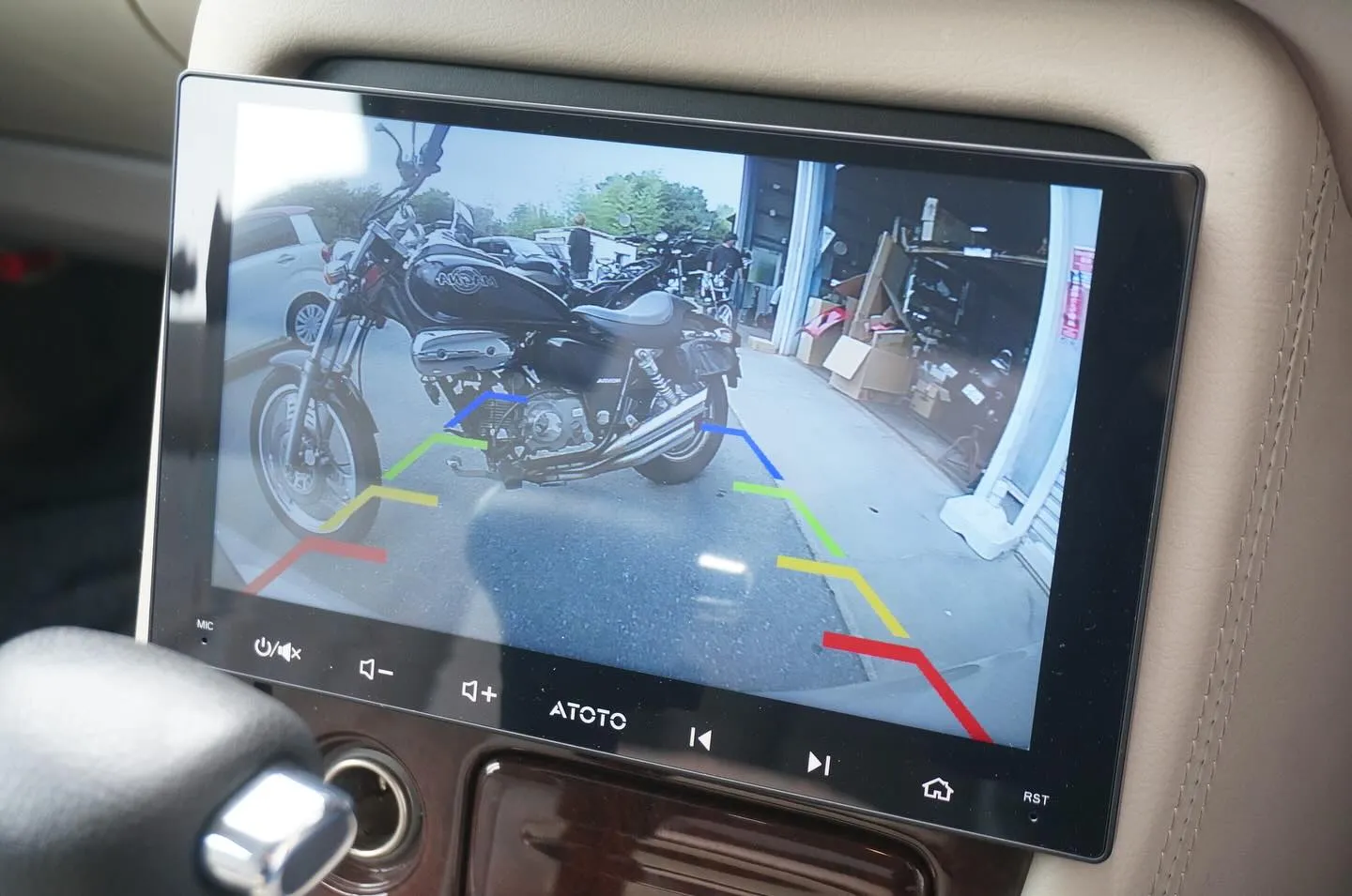 三重県松阪市の中古車販売店マーヴェリックカーズです‼️