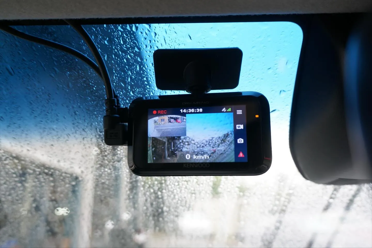 三重県松阪市の中古車販売店マーヴェリックカーズです‼️