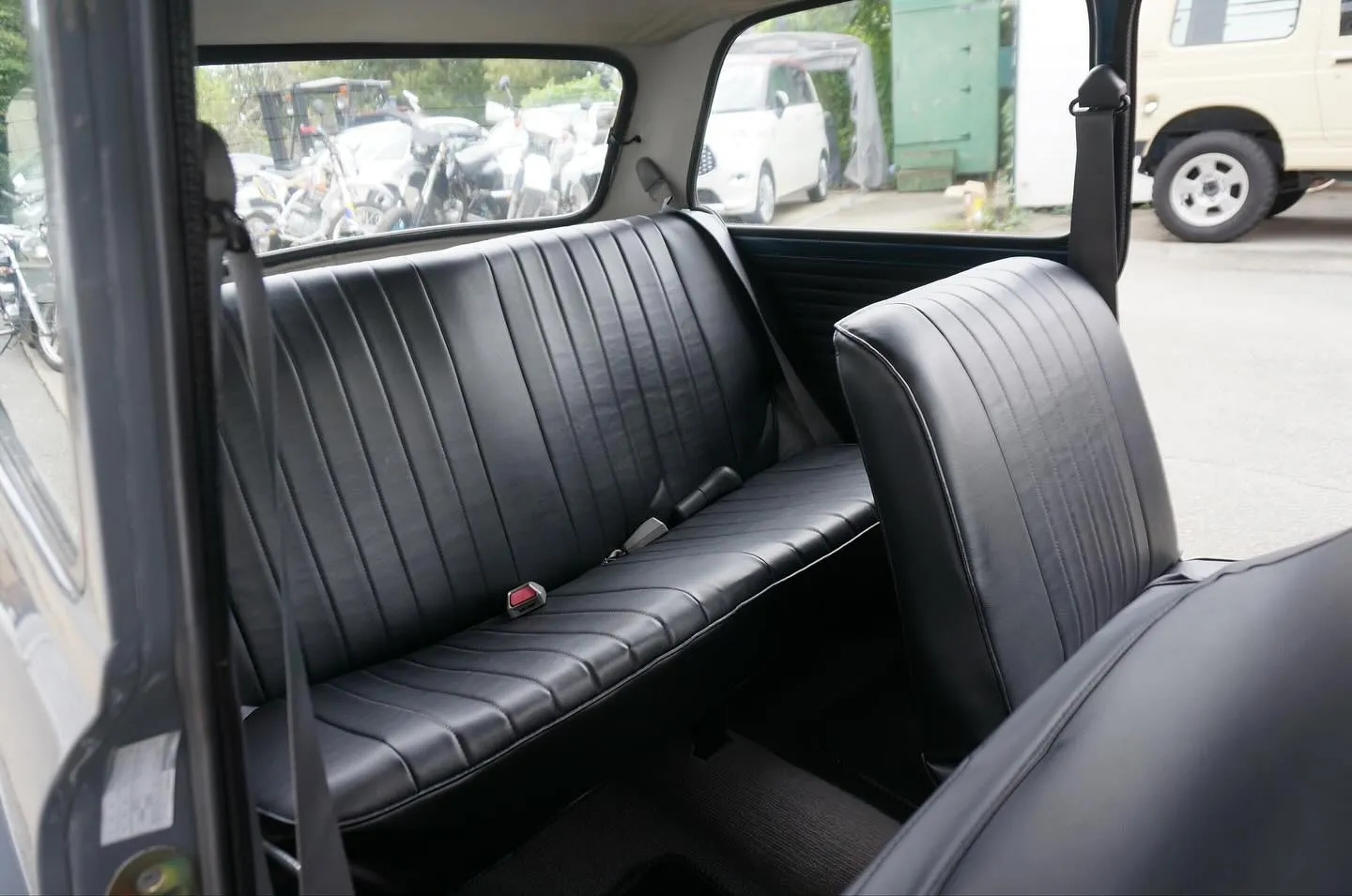 三重県松阪市の中古車販売店マーヴェリックカーズです‼️