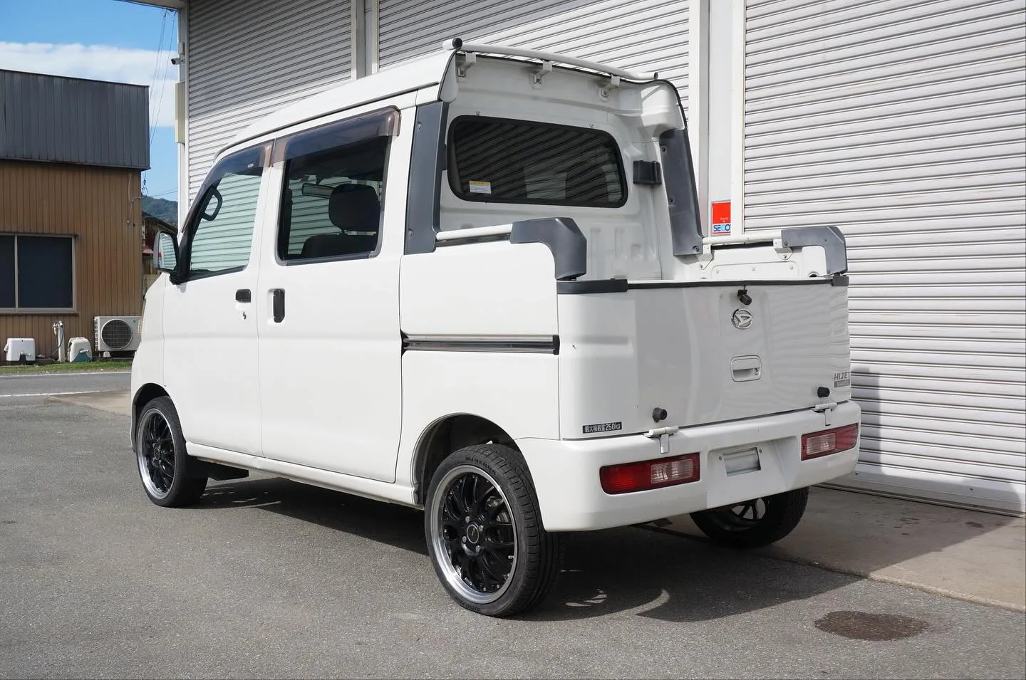 三重県松阪市の中古車販売店マーヴェリックカーズです‼️