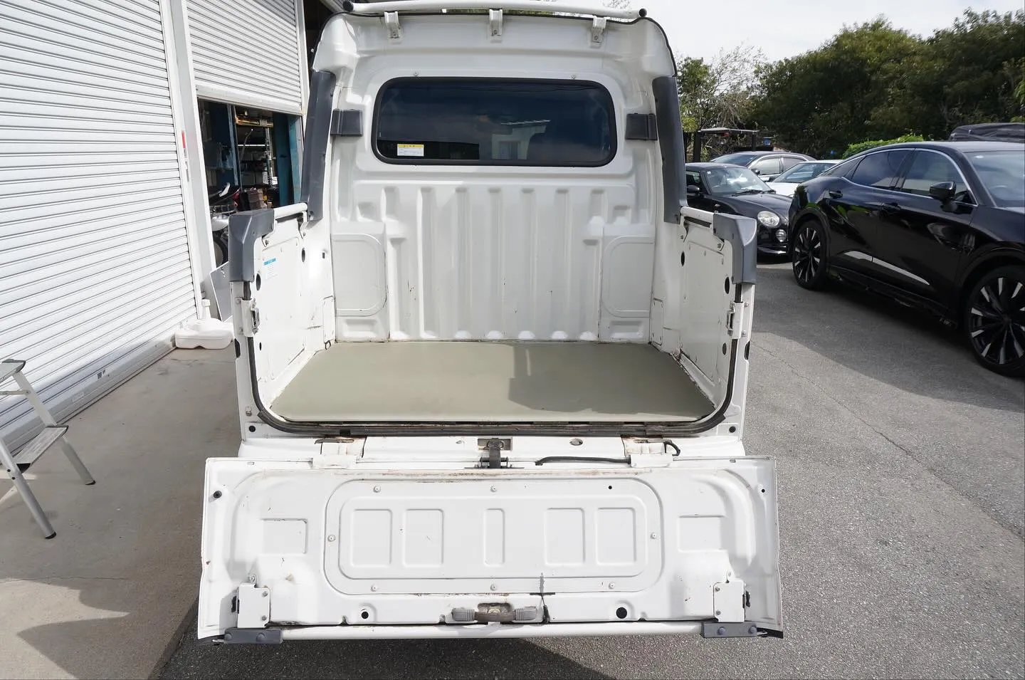 三重県松阪市の中古車販売店マーヴェリックカーズです‼️