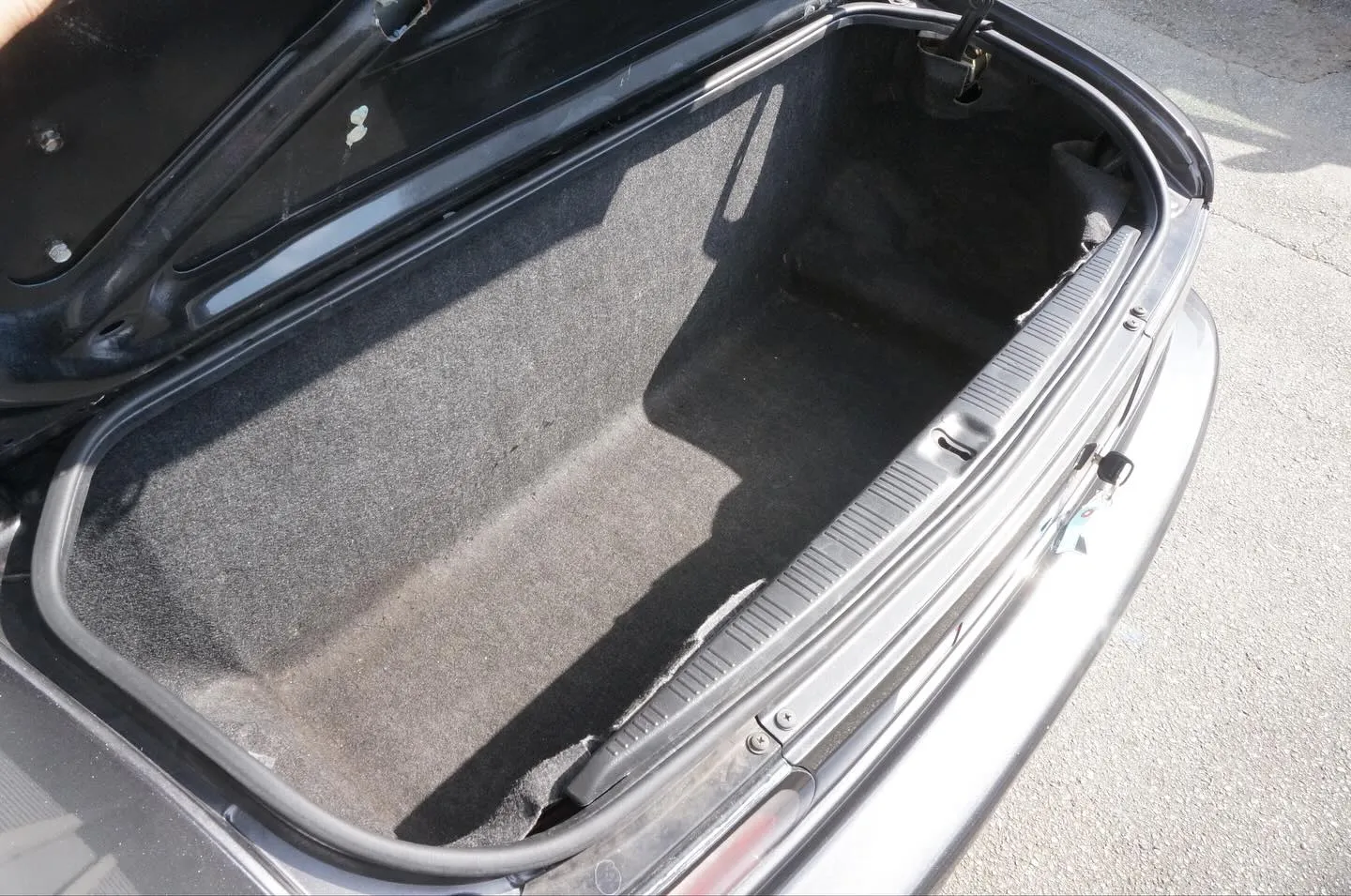 三重県松阪市の中古車販売店マーヴェリックカーズです‼️