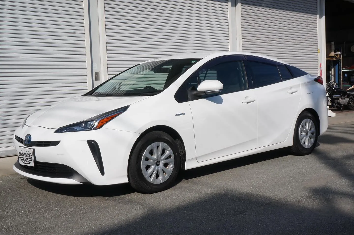 三重県松阪市の中古車販売店マーヴェリックカーズです。