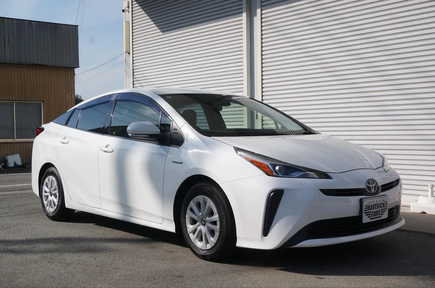 三重県松阪市の中古車販売店マーヴェリックカーズです。