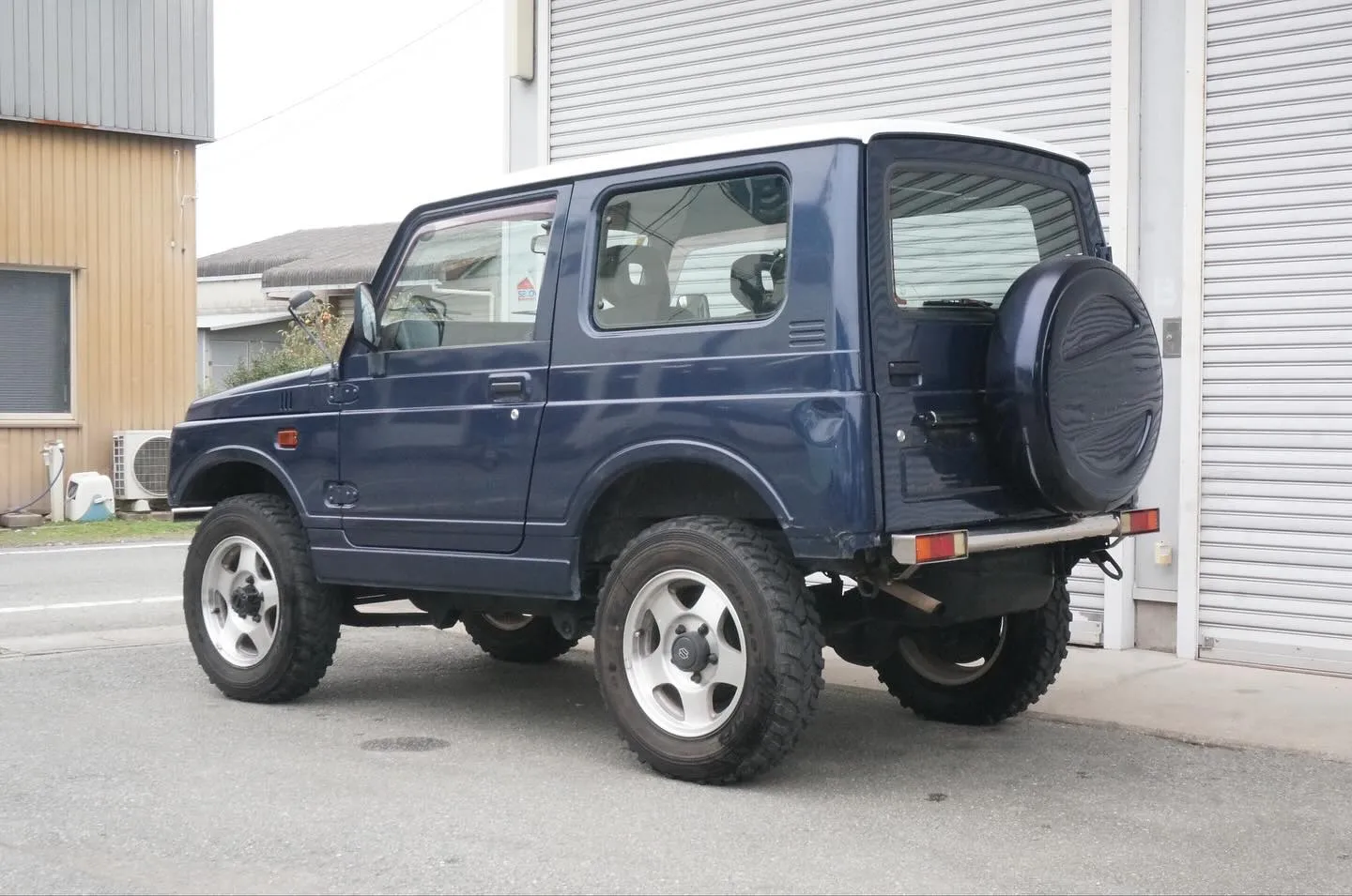 三重県松阪市の中古車販売店マーヴェリックカーズです‼️