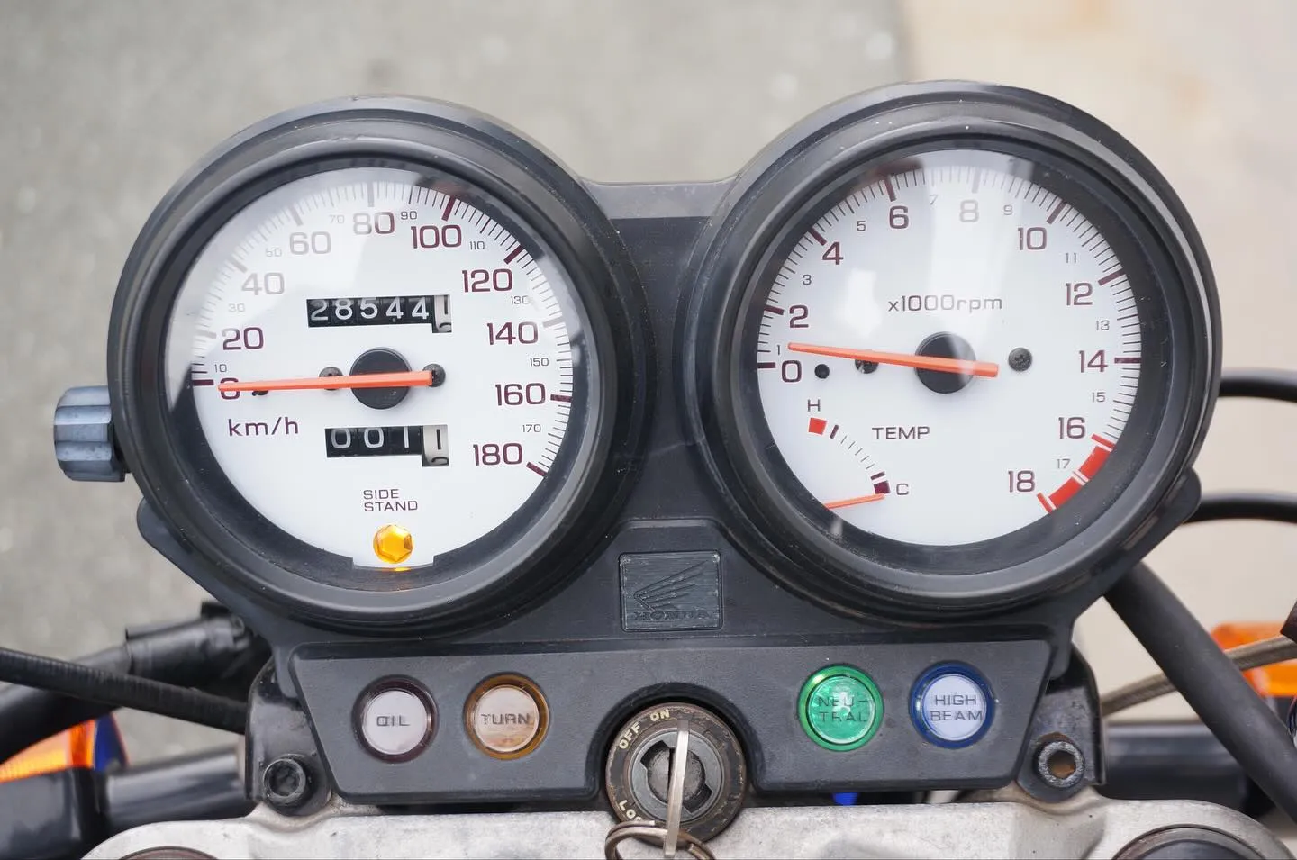 三重県松阪市のバイク販売店マーヴェリックカーズです‼️