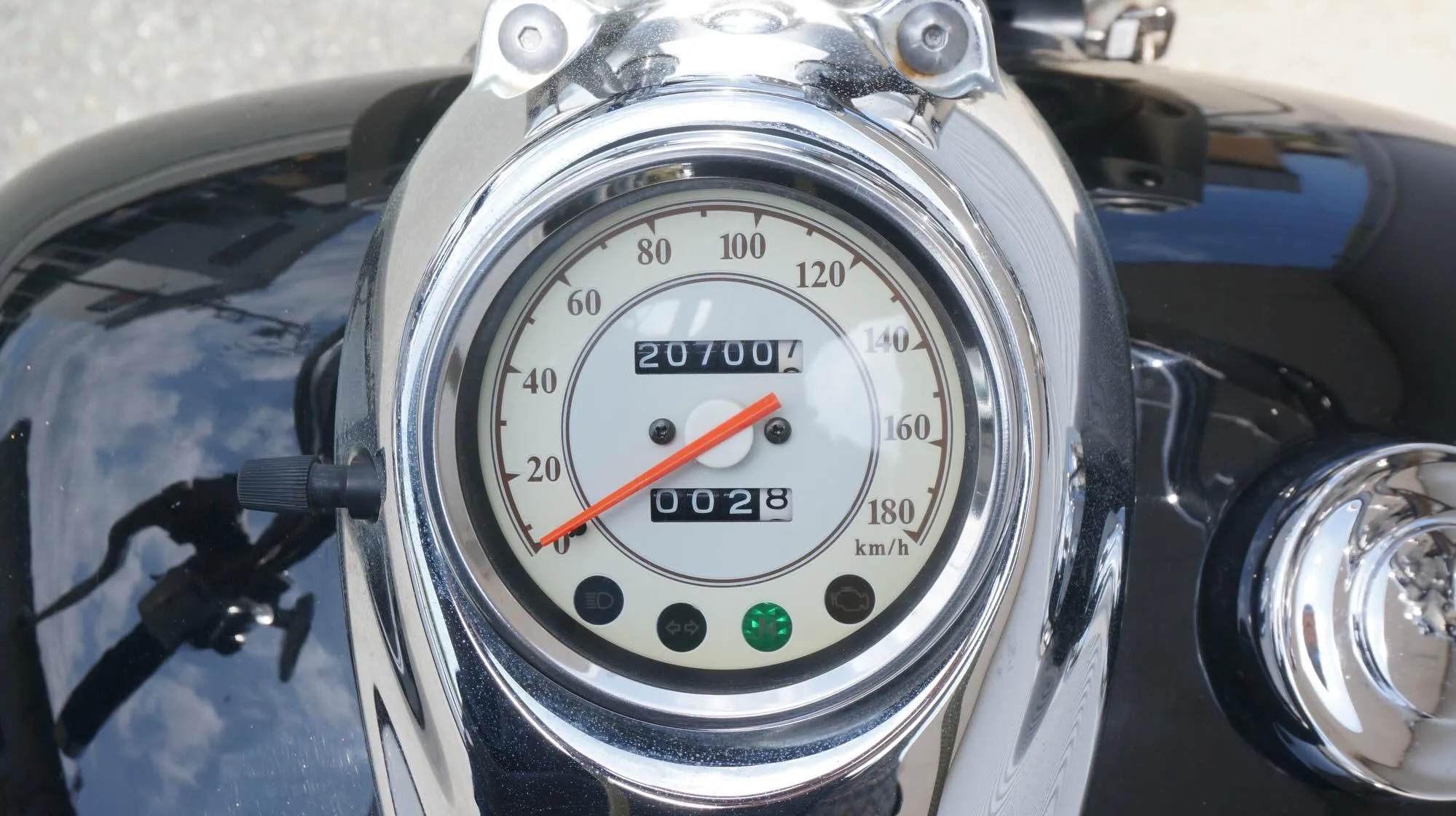 三重県松阪市のバイク販売店マーヴェリックカーズです‼️